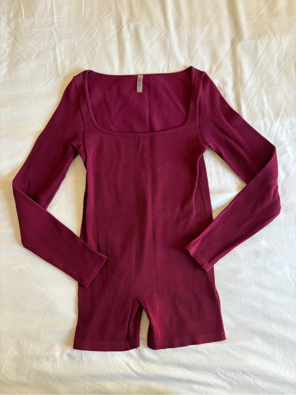 Anwnd Burgundy Ribbed Square Neck Long Sleeve Short Romper Casual Loungewear